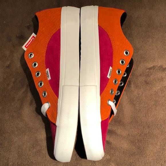 Supreme x Vans Lampin Pro - Picture 2 of 3